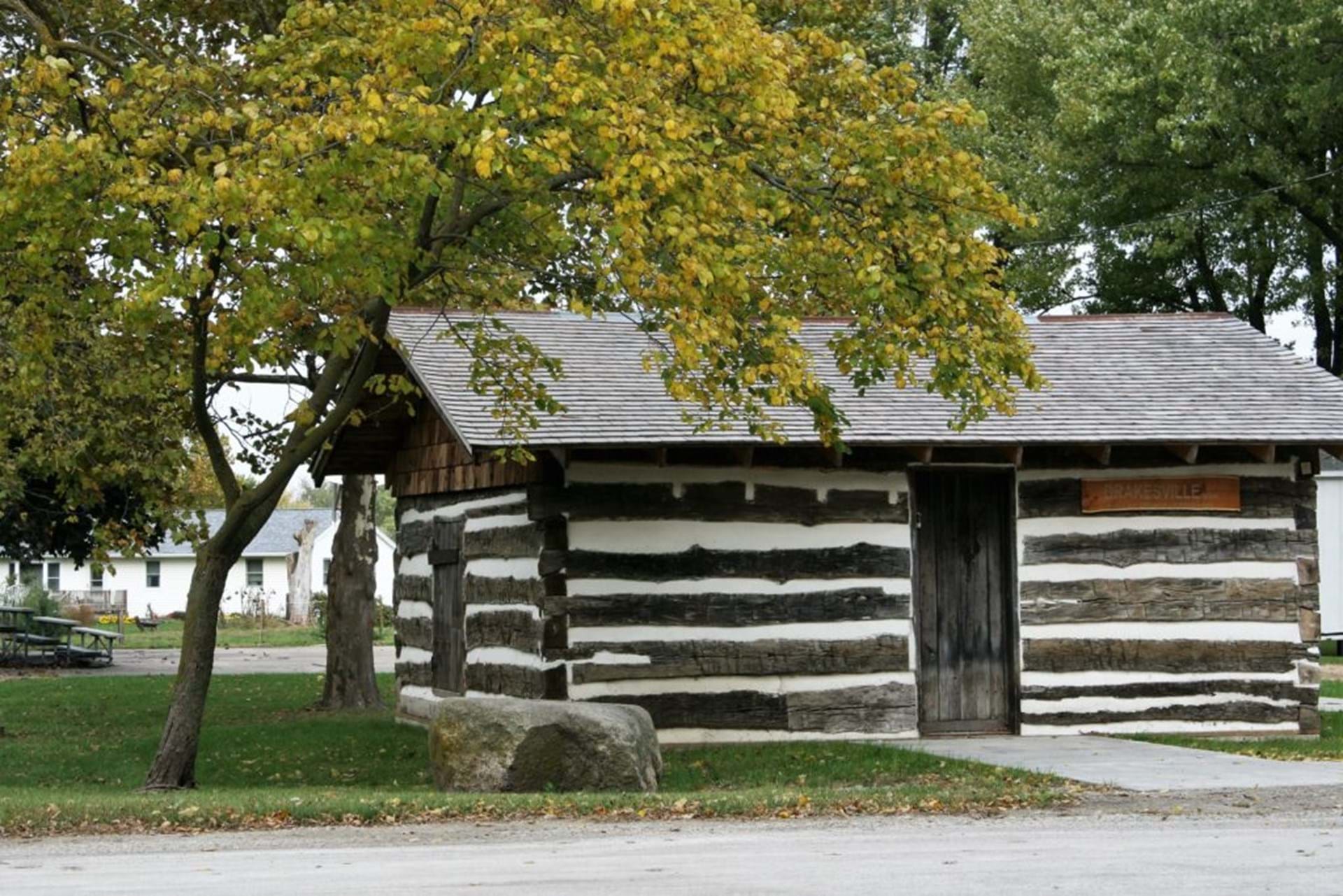 Drakesville Settler's Cabin